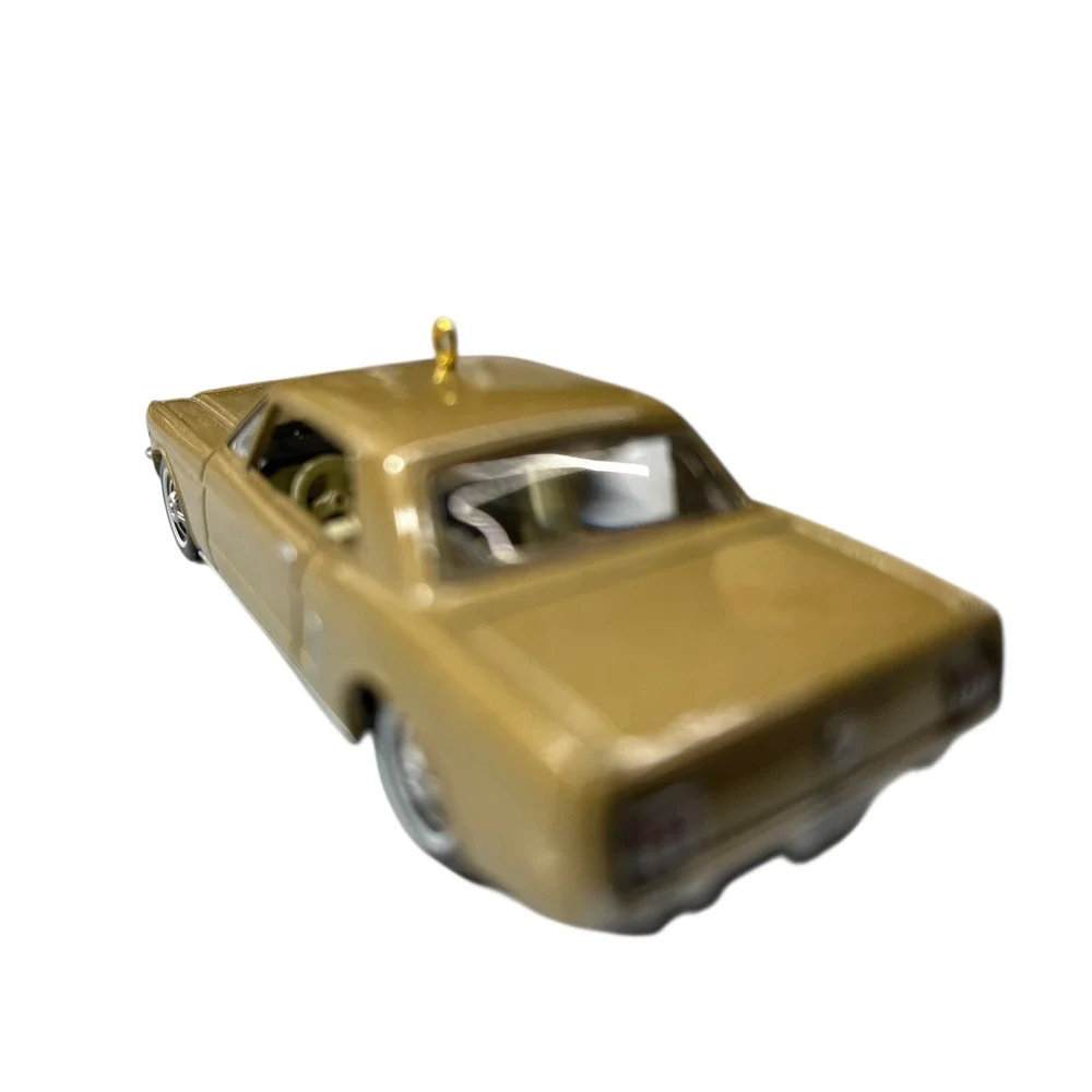 Hallmark Keepsake 1965 Ford‎ Mustang Christmas Ornament 50 Years Gold Diecast